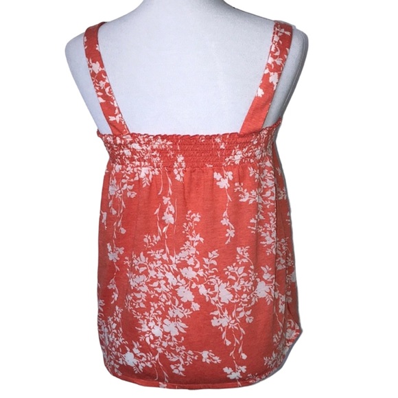 Adorable Old Navy Tank - Picture 3 of 5